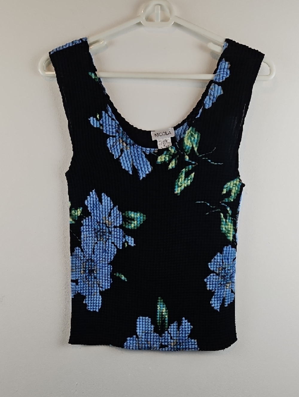 NICOLA Black Sheer Floral Button-Front Blouse with Blue Floral Tank Size Medium - Picture 6 of 8